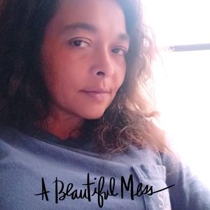 Meet your Posher, Paulamai